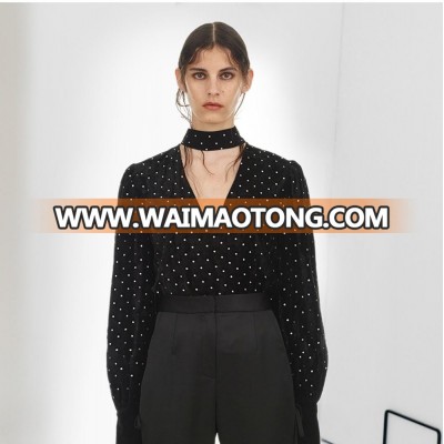 Latest fashion high quality women sexy V neck velvet tops shinning stone beading casual blouse women 2018 velvet shirt for women